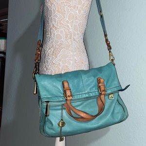 Vintage Fossil Genuine Leather explorer fold over Bag